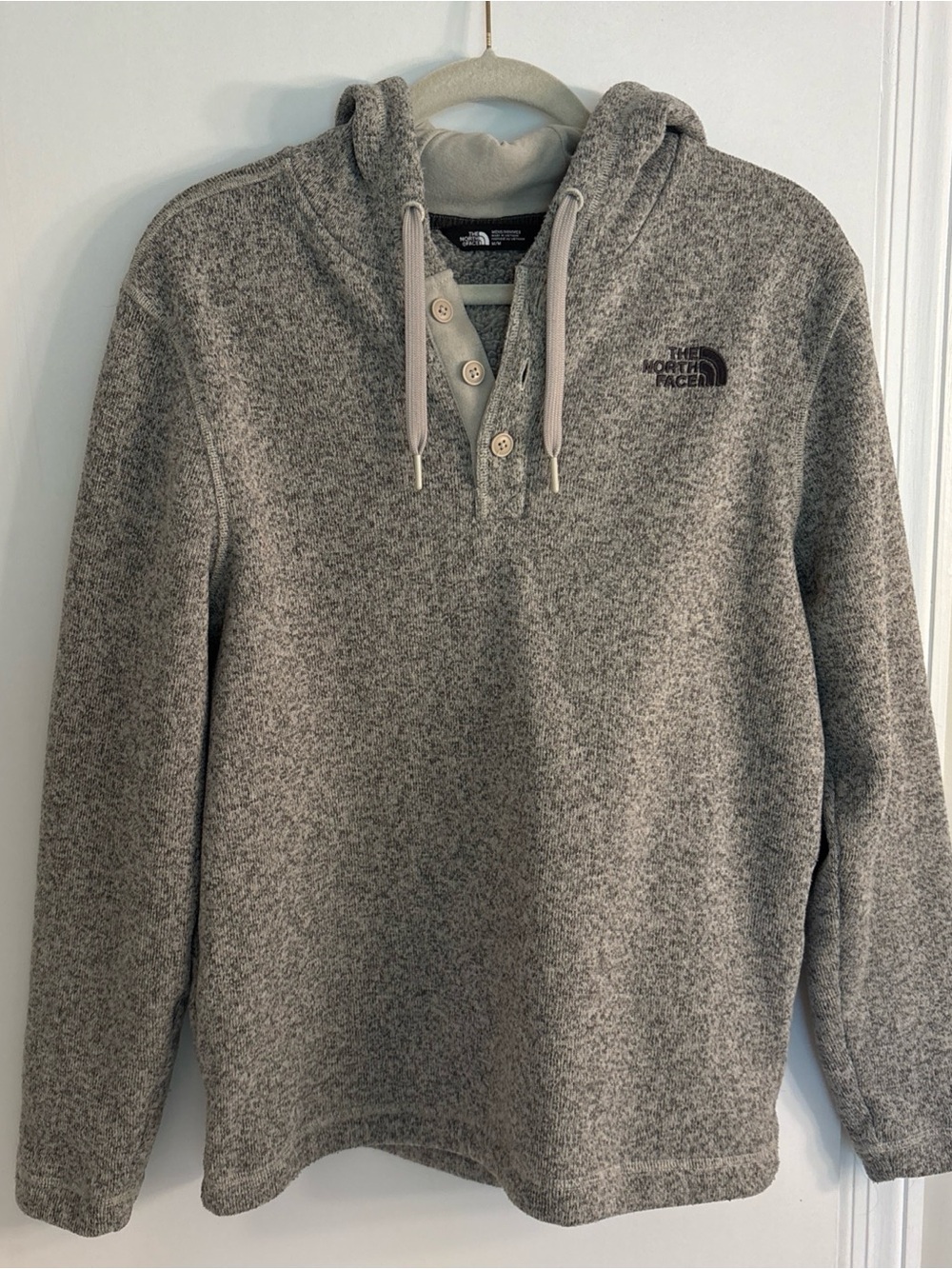The North Face Men’s Gray Heather Pullover Hoodie Sweatshirt